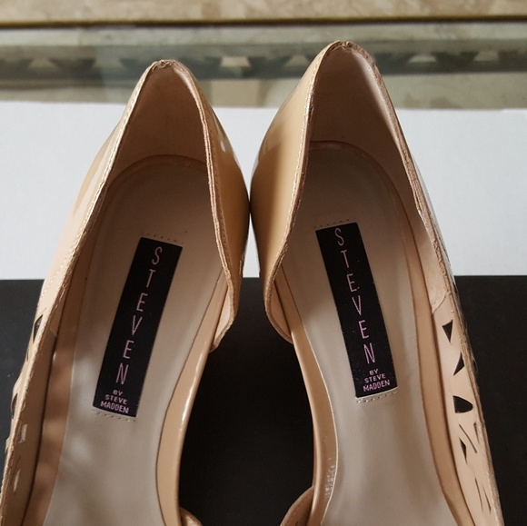 Steve Madden Merril Shoe - Picture 4 of 5